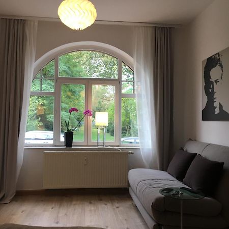 Gemuetliche Ferienwohnung Im Erdgeschoss- Jenaer Strasse Erfurt Eksteriør billede