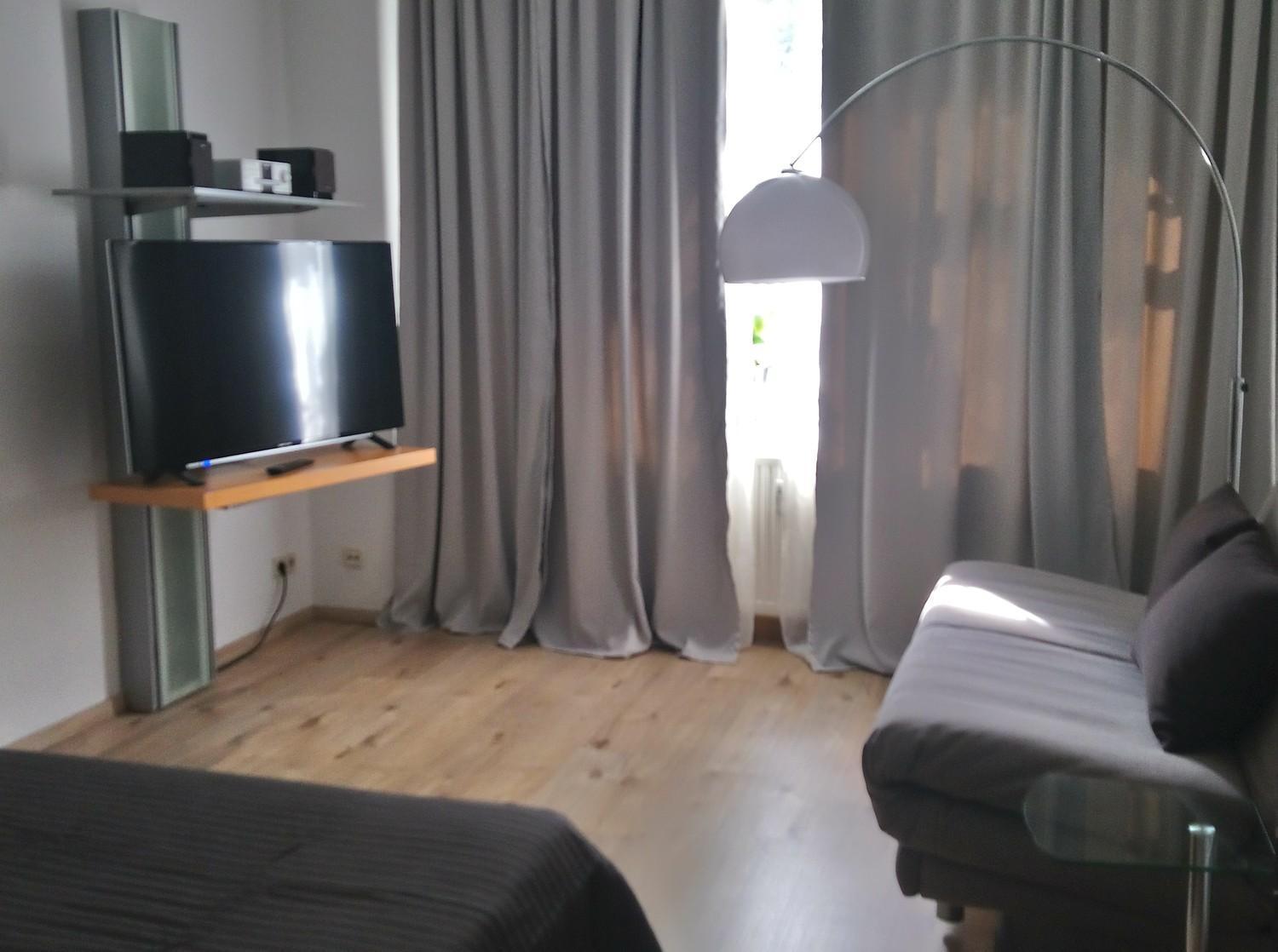 Gemuetliche Ferienwohnung Im Erdgeschoss- Jenaer Strasse Erfurt Eksteriør billede
