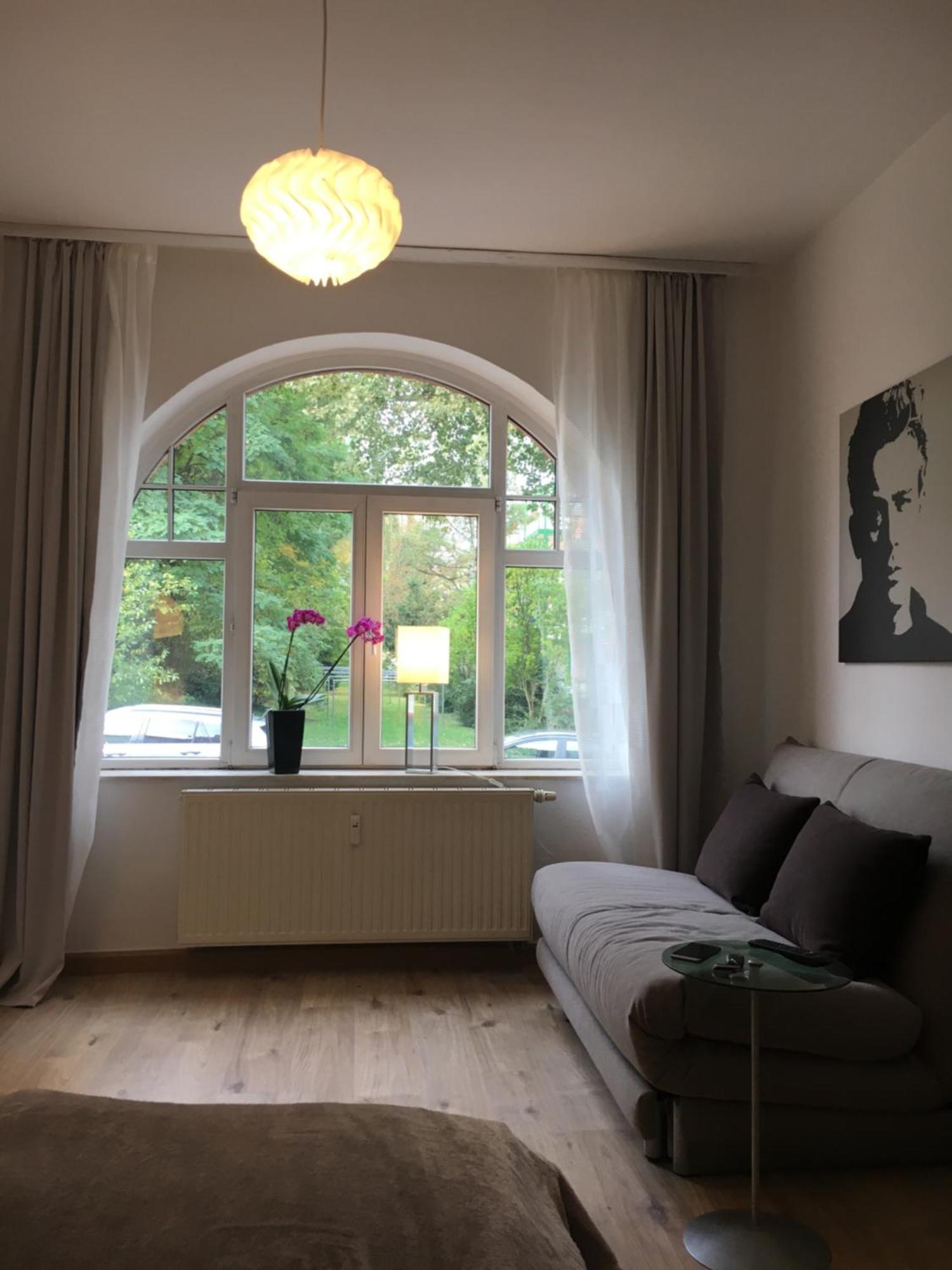 Gemuetliche Ferienwohnung Im Erdgeschoss- Jenaer Strasse Erfurt Eksteriør billede