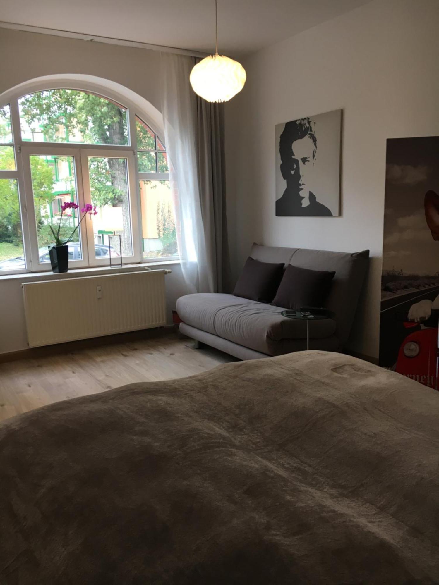 Gemuetliche Ferienwohnung Im Erdgeschoss- Jenaer Strasse Erfurt Eksteriør billede
